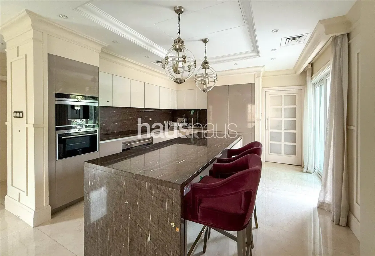 Fully Upgraded | Amazing Location | Furnished
