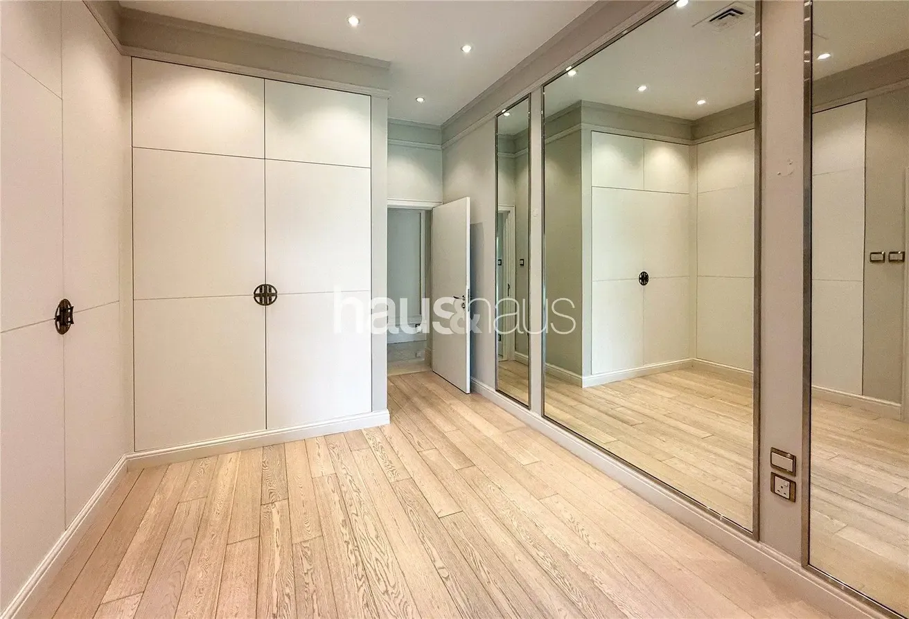 Fully Upgraded | Amazing Location | Furnished