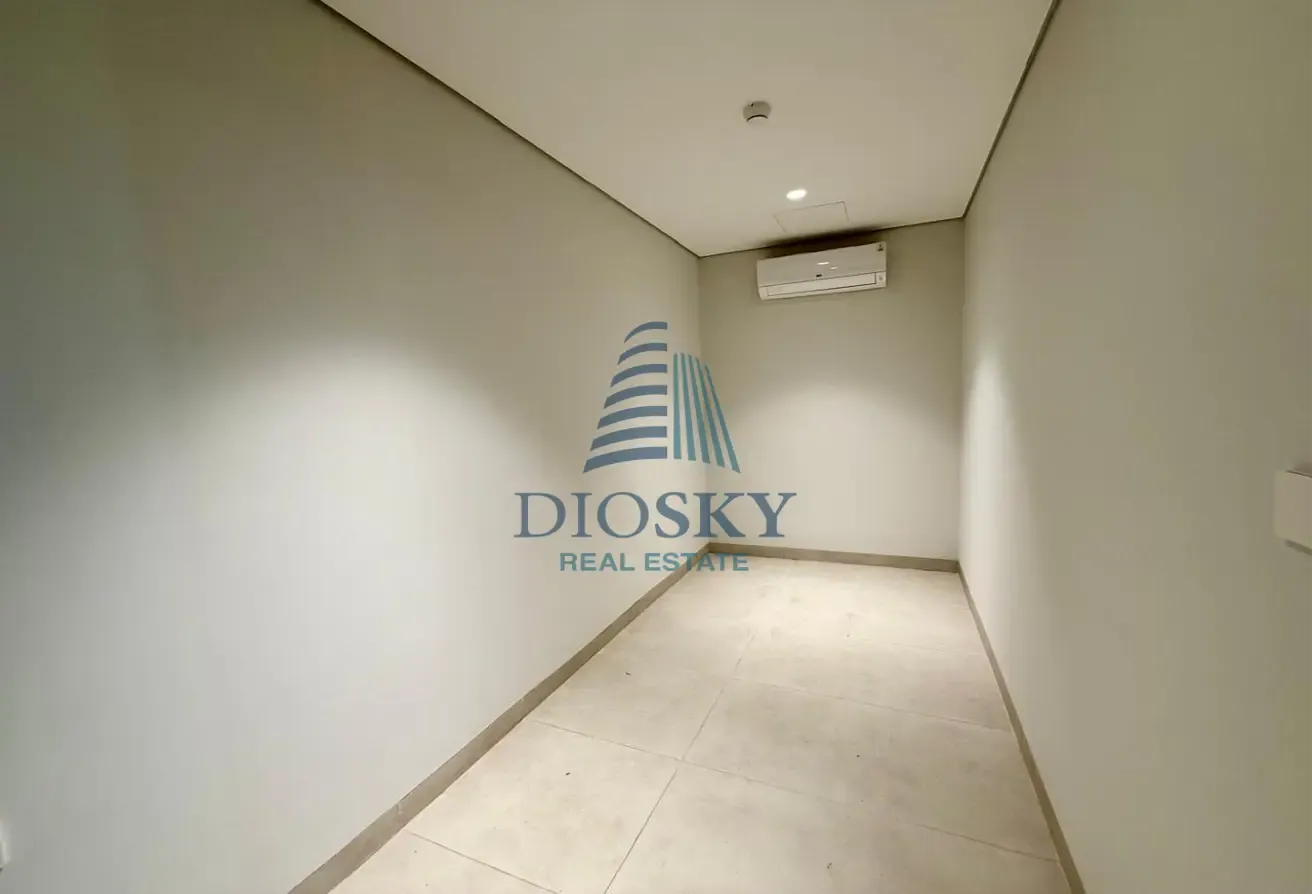4BHK Duplex | Brand New Building | Chiller Free