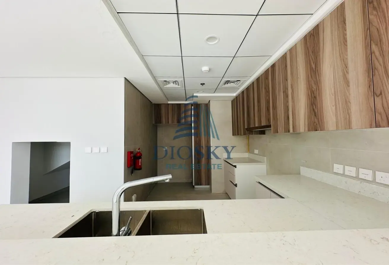 4BHK Duplex|Near Dragon Mart| High Demand Location