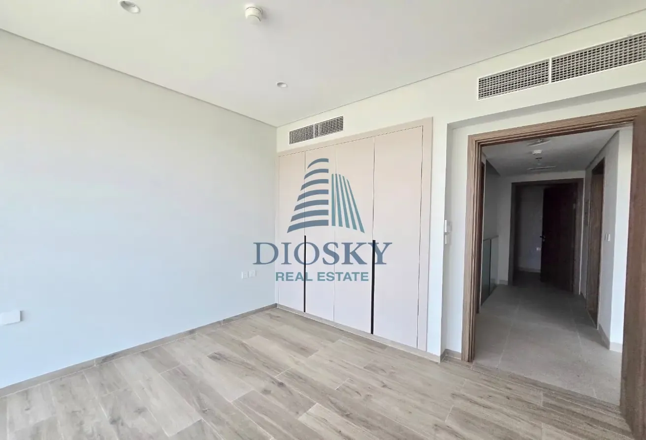 Modern Living | Near Dragon Mart | 4BHK Duplex