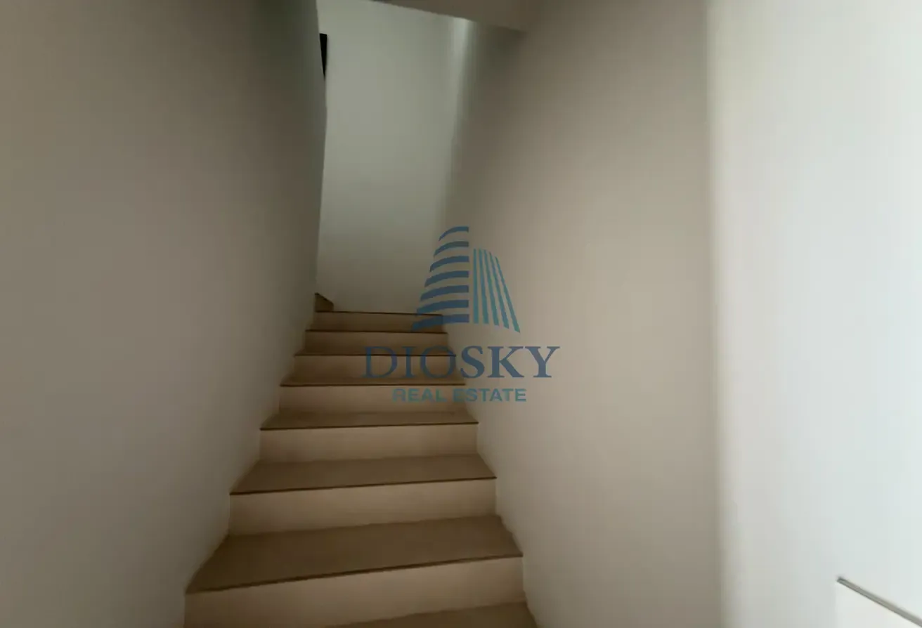 4 BHK + Maid's room | Chiller Free | Brand New