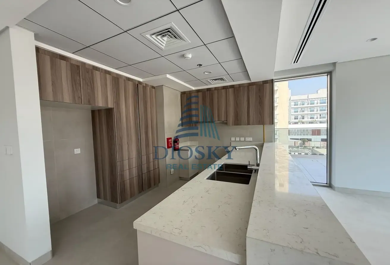 4 BHK + Maid's room | Chiller Free | Brand New