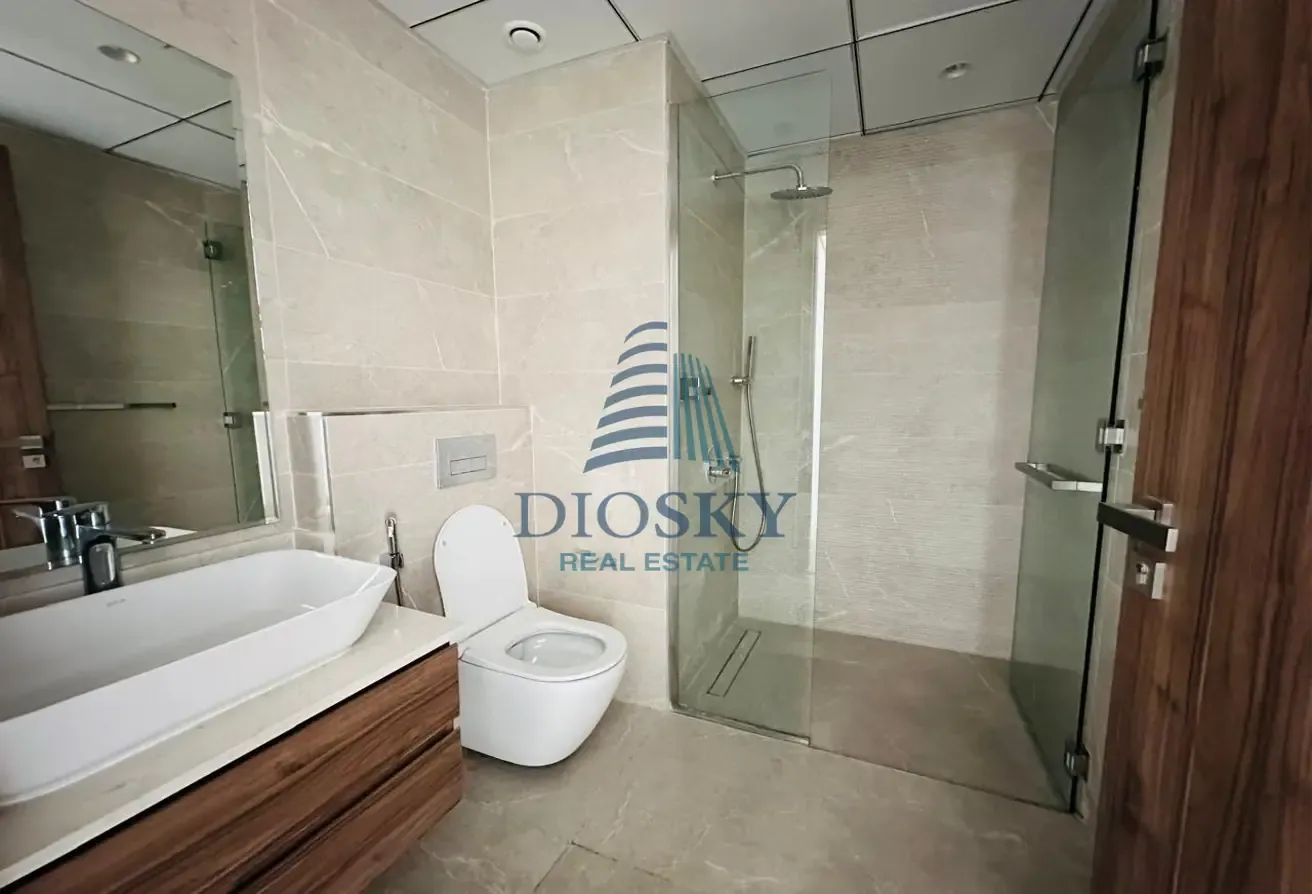 Chiller Free | 4BHK Duplex | Family Friendly