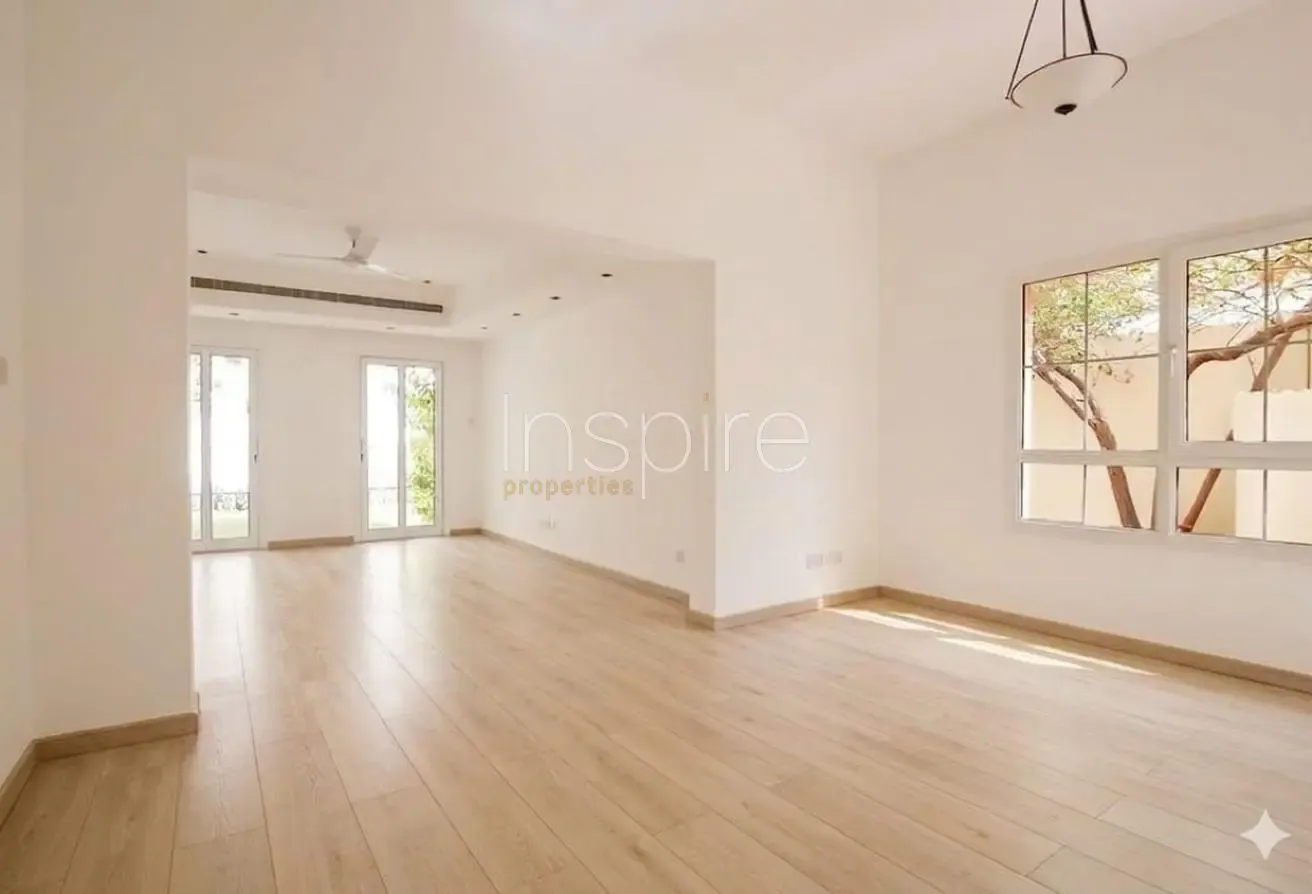 3BRlRenovatedlPrime locationlRefurbishedlSpacious