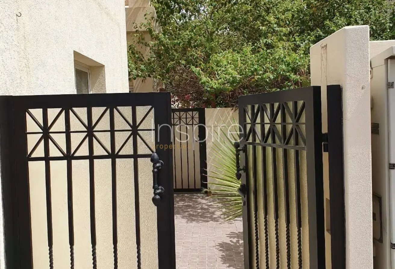 3BRlRenovatedlPrime locationlRefurbishedlSpacious