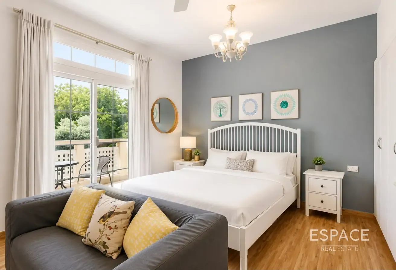 Vacant| Lake View | Upgraded | Type D