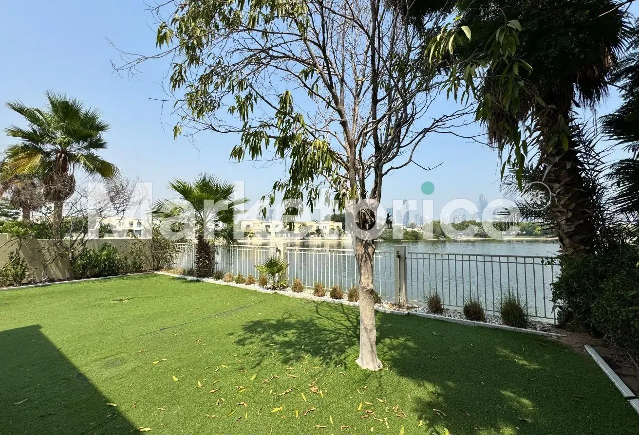 4 BR Townhouse in Zulal 3 with Private Garden
