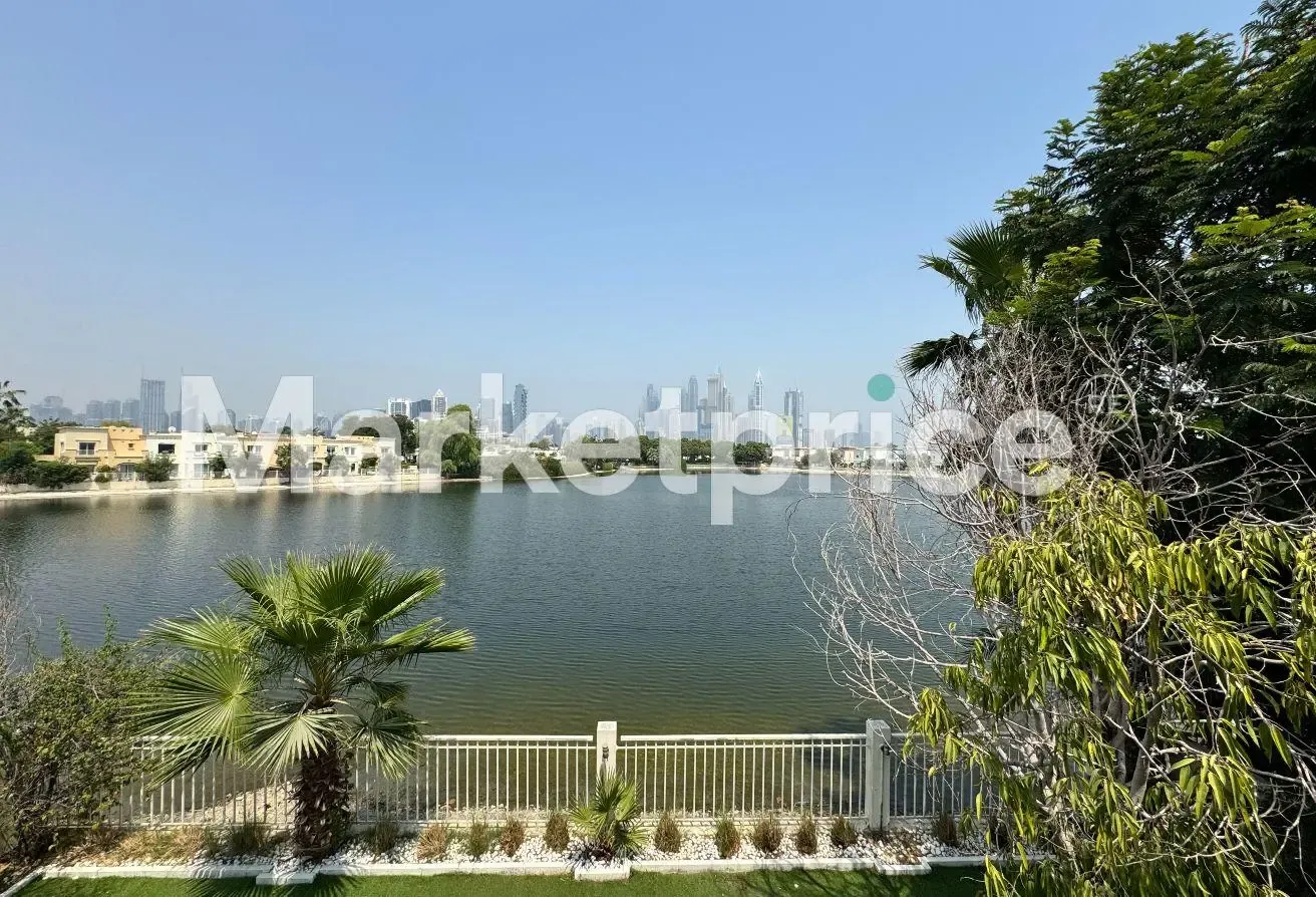 4 BR Townhouse in Zulal 3 with Private Garden
