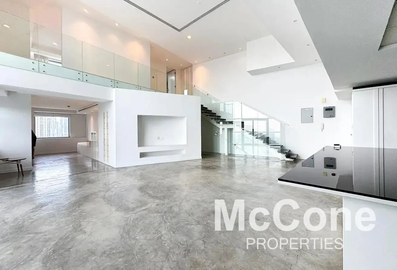 Maid and Study | Penthouse | Loft Style