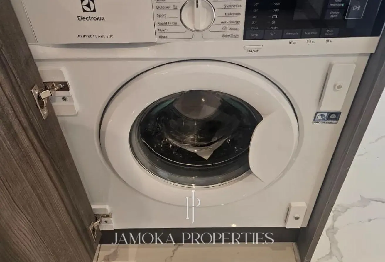 Premium 1BR | Spacious Layout | Prime Location