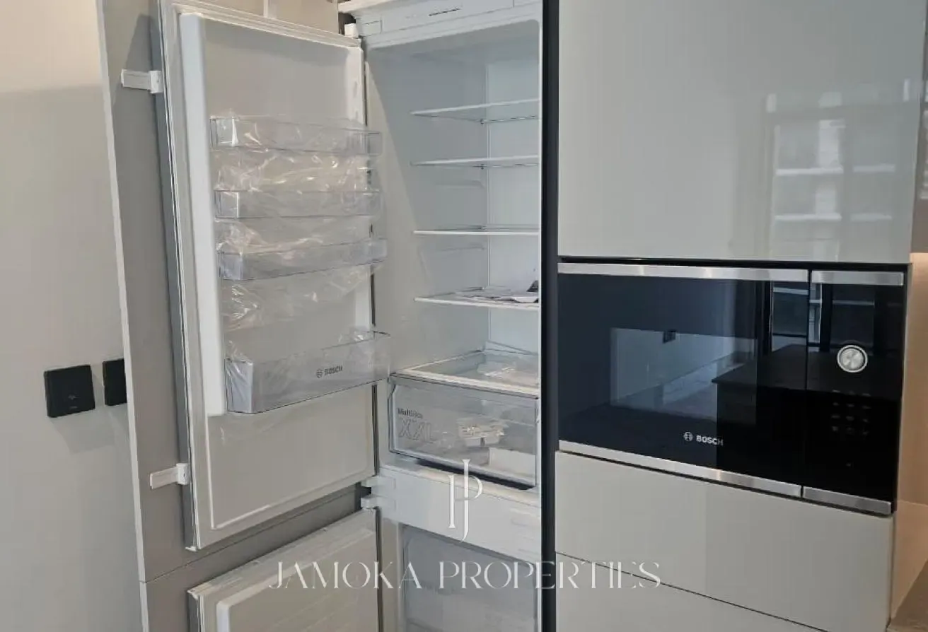 Premium 1BR | Spacious Layout | Prime Location