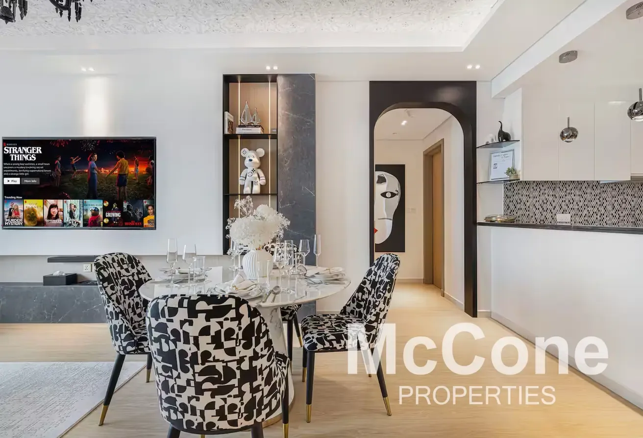 Genuine Listing |  Furnished | 12 Cheques