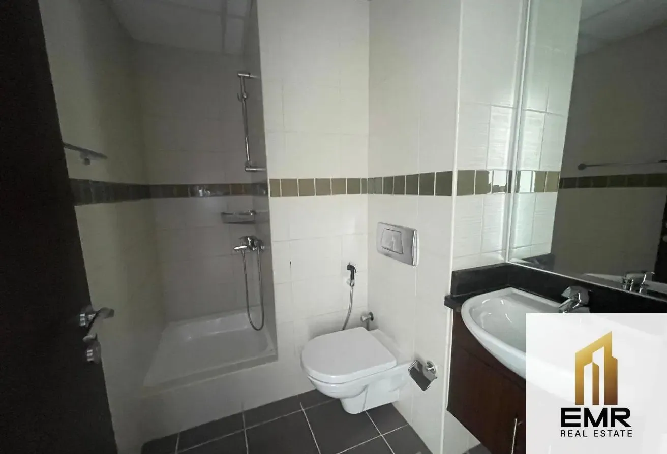 Canal View | 2BHk+ Maids | Vacant