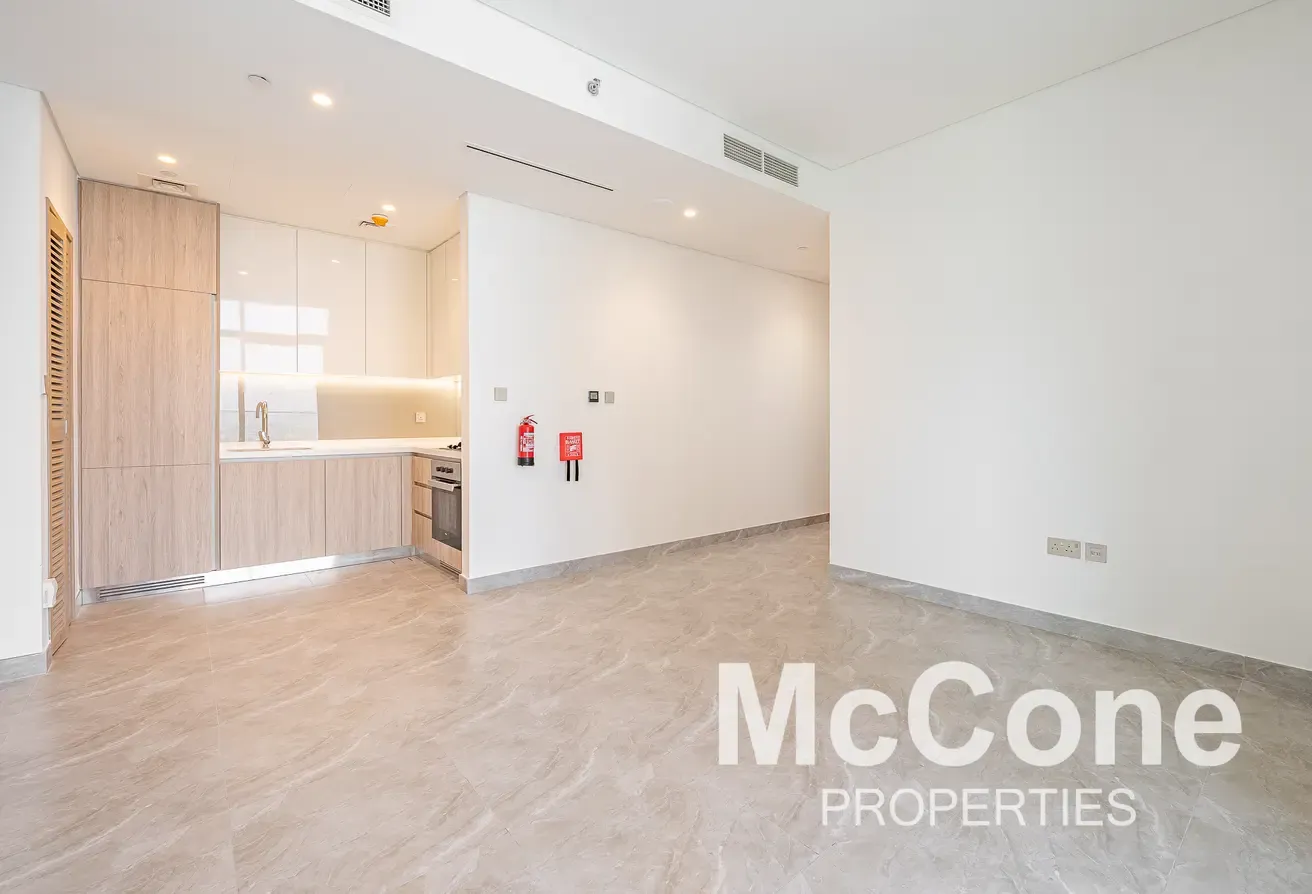 Brand New | Top Floor | Best Price