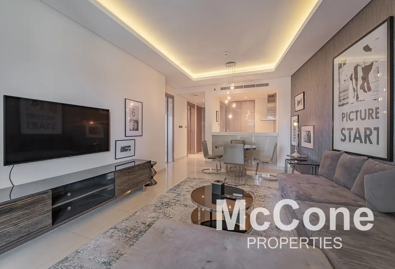 Luxury and Bright | Fully Furnished | Corner Unit