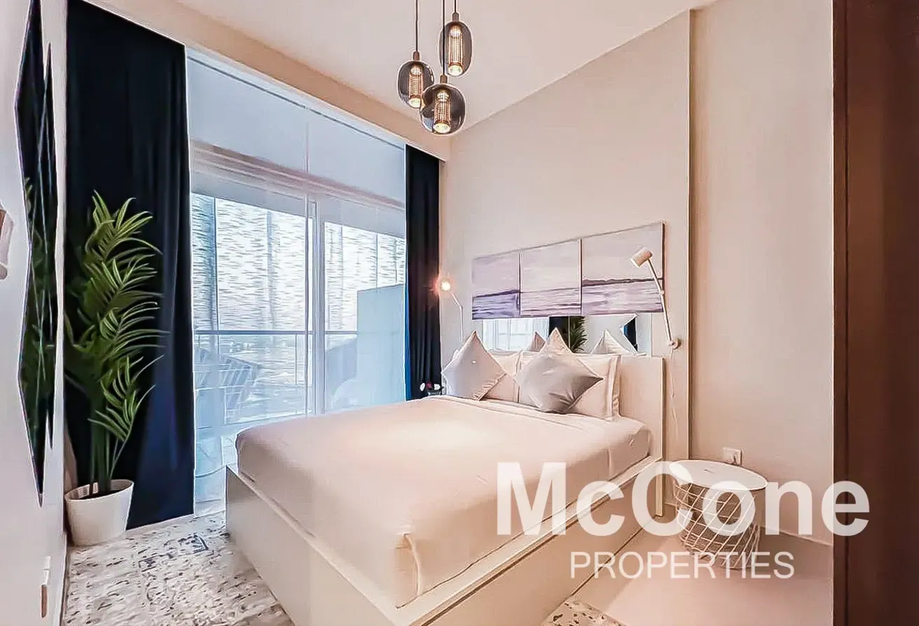 Exclusive | High Floor | Move Today