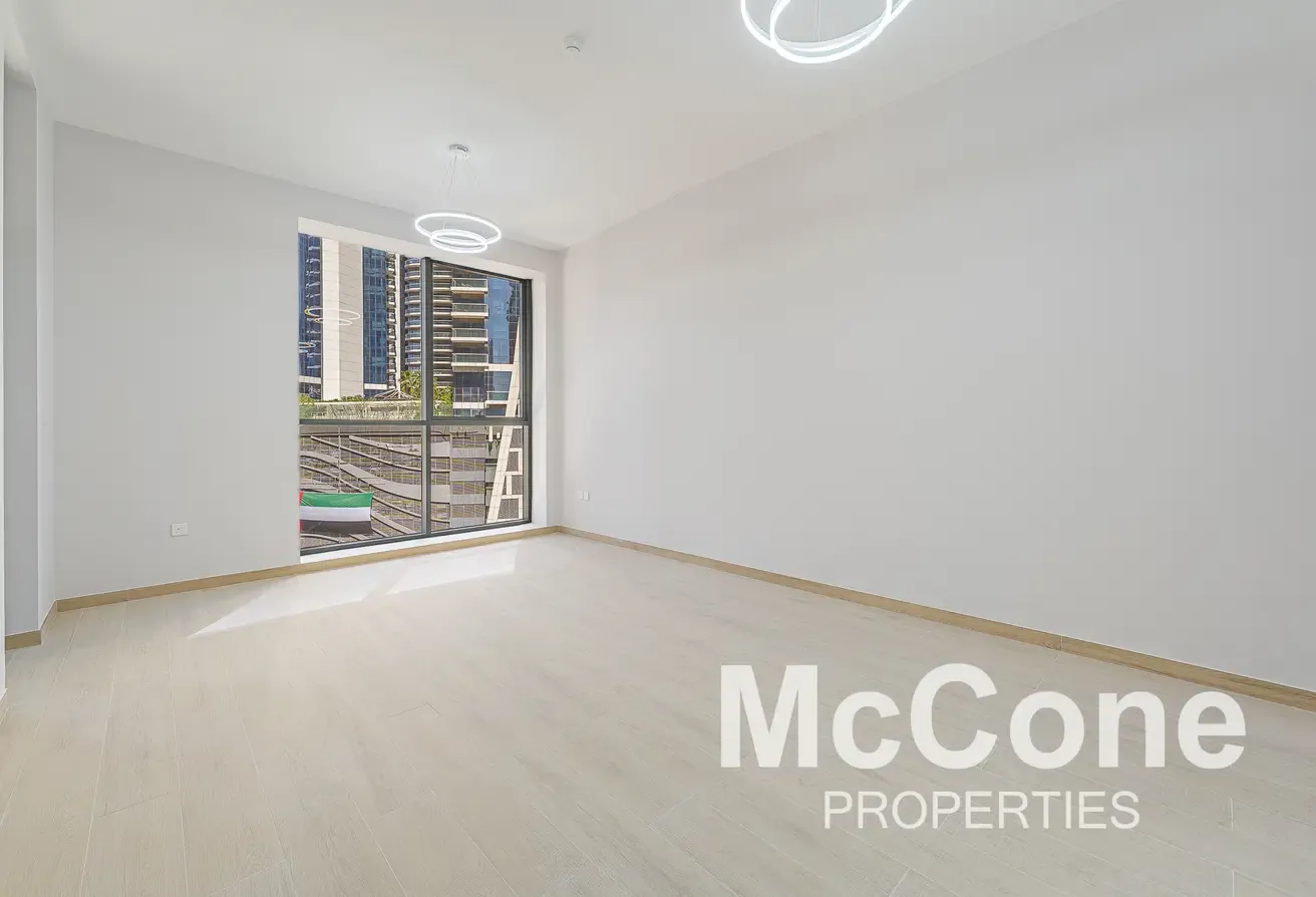 Brand New | Spacious Layout | Vacant