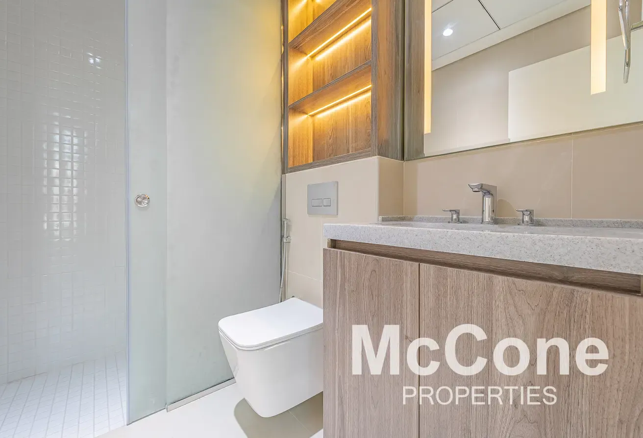 Brand New | Spacious Layout | Vacant