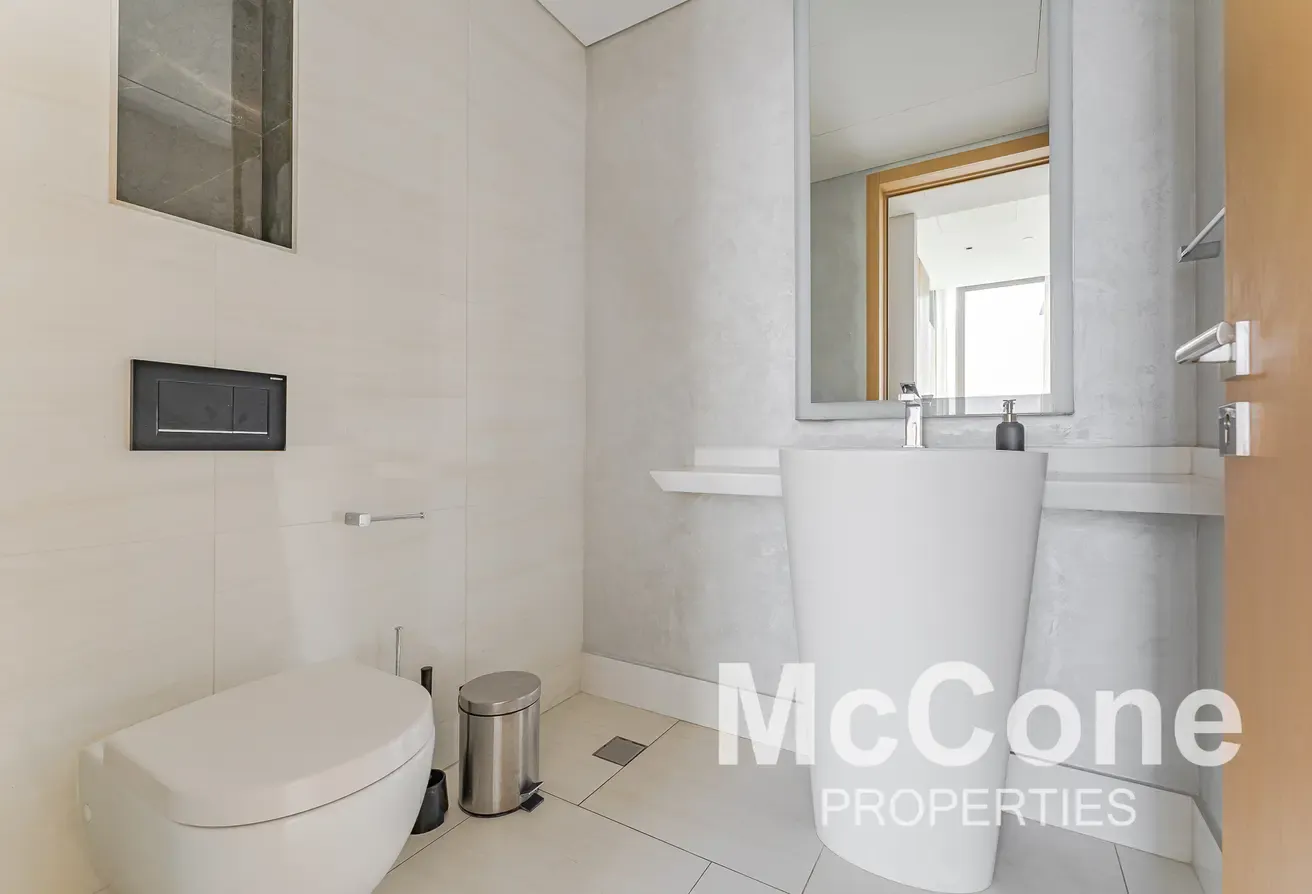 Corner Duplex | Maids Room | Four Cheques