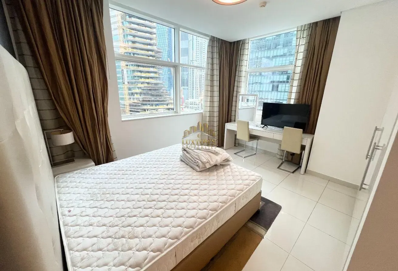 Price Dropped - Flexible Cheques - Near Downtown