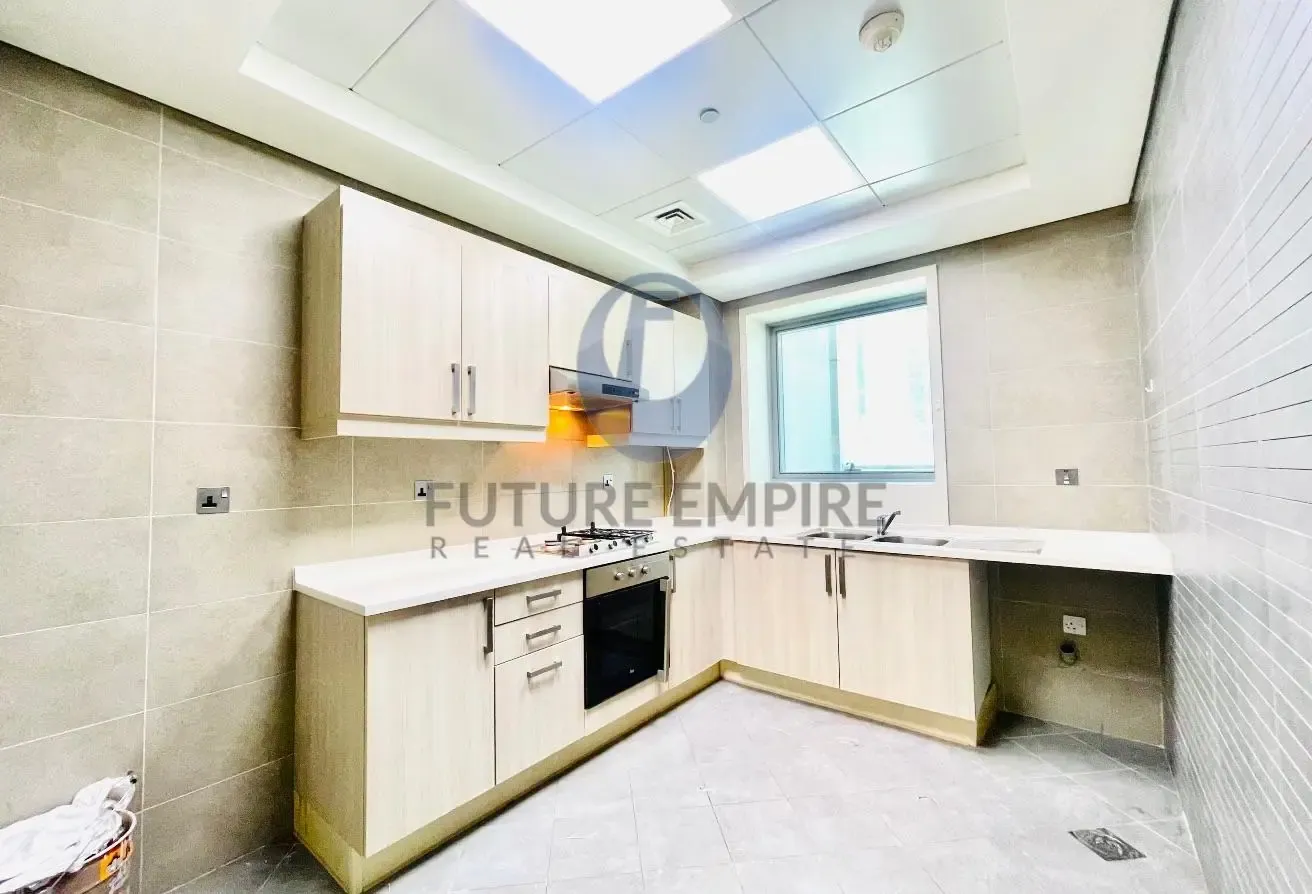 SPACIOUS 2-BEDROOM WITH MAIDROOM AVAILABLE FOR REN