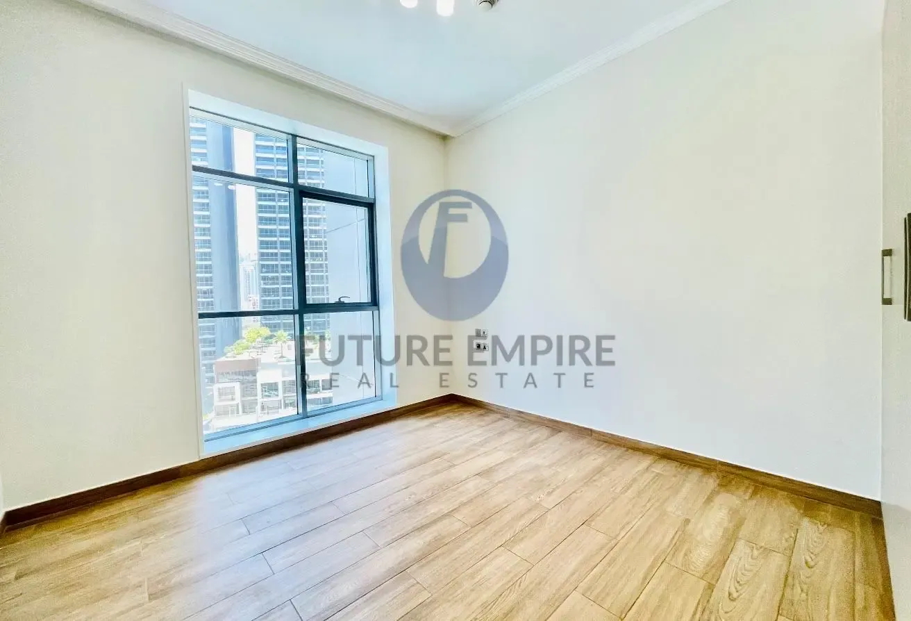 SPACIOUS 2-BEDROOM WITH MAIDROOM AVAILABLE FOR REN