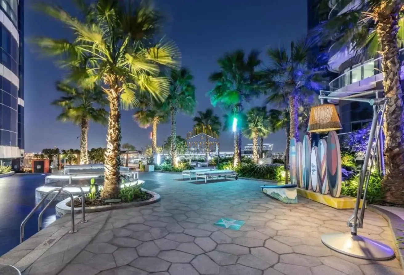 HOT Deal-Huge Size-Near Dubai Mall-Pool View