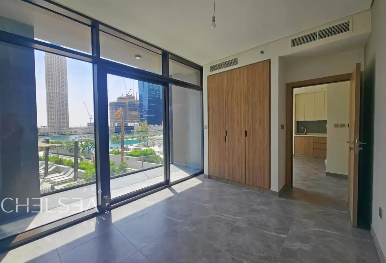 UNFURNISHED | CANAL AND POOL VIEW | PRIME LOCATION