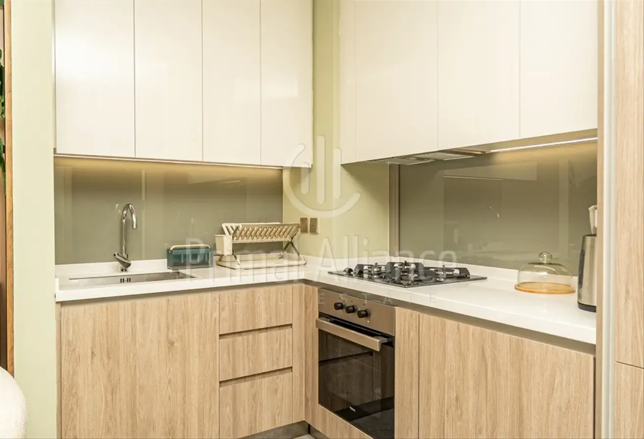 Fully Furnished | Vacant | Canal View