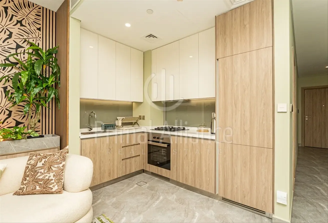 Fully Furnished | Vacant | Canal View