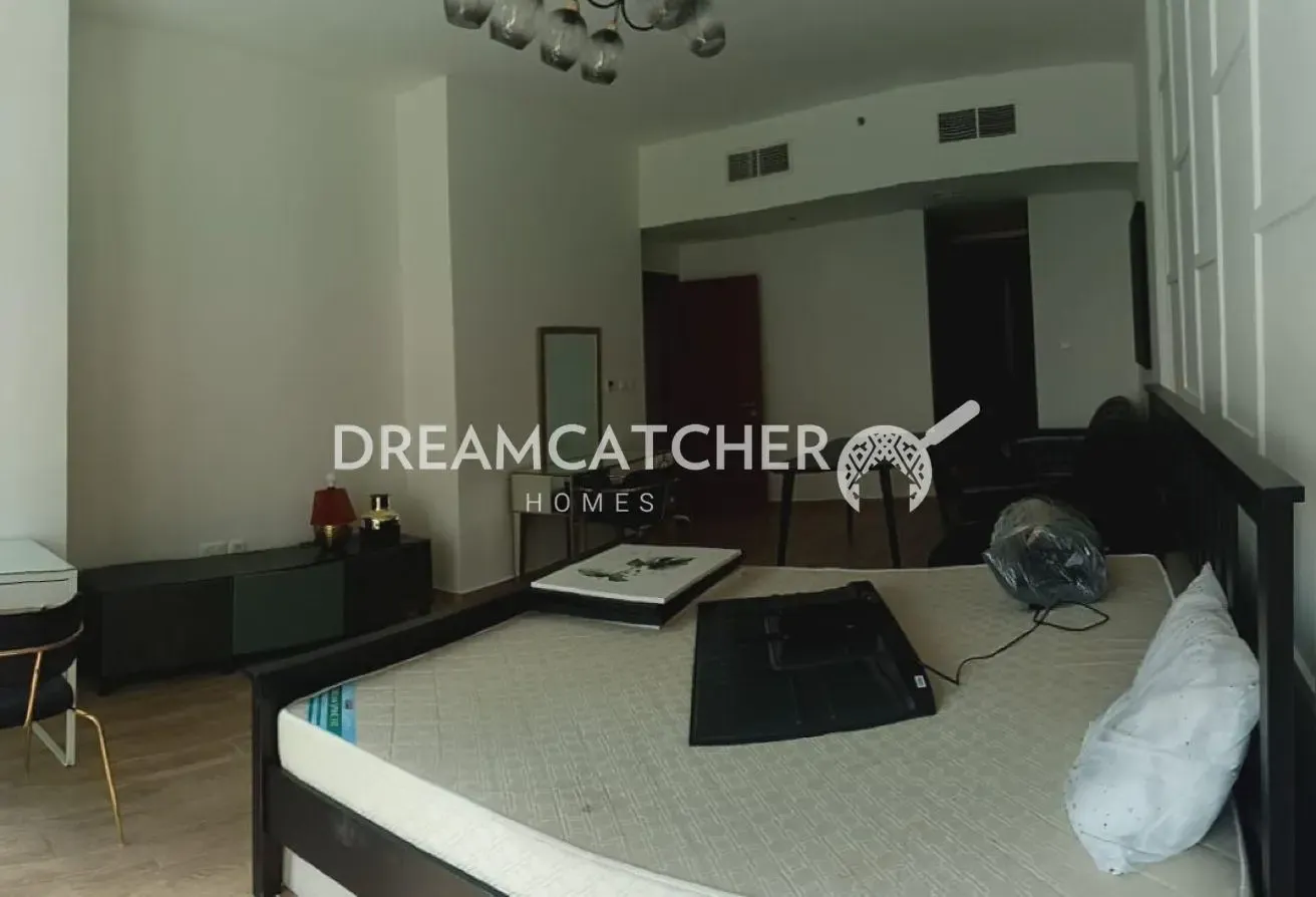Luxury 2-Bedroom | Fully Furnished | High Floor