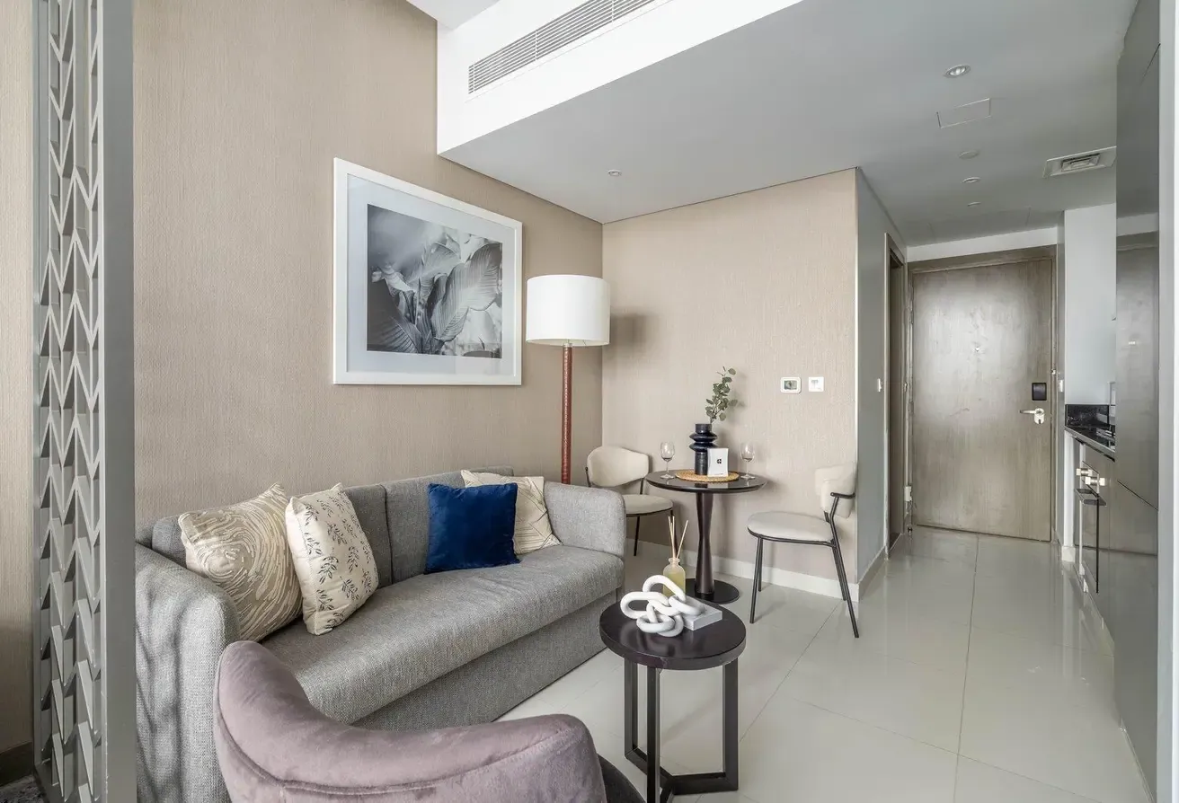 GuestReady - Stylish home with Canal views