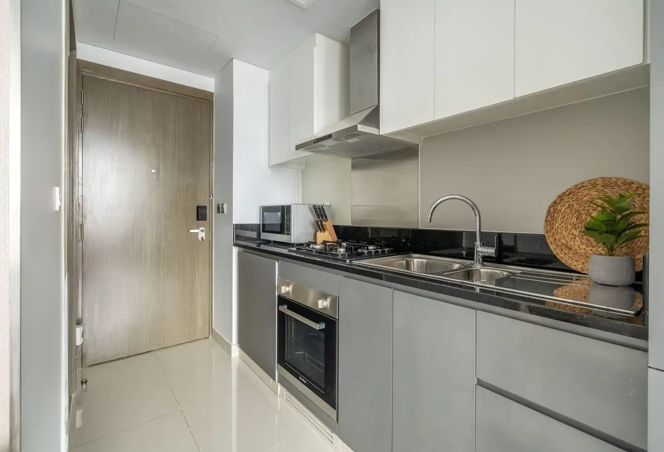 GuestReady - Stylish home with Canal views