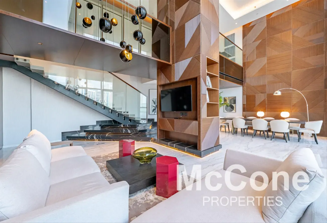 Luxury Penthouse | Burj View | Huge Layout