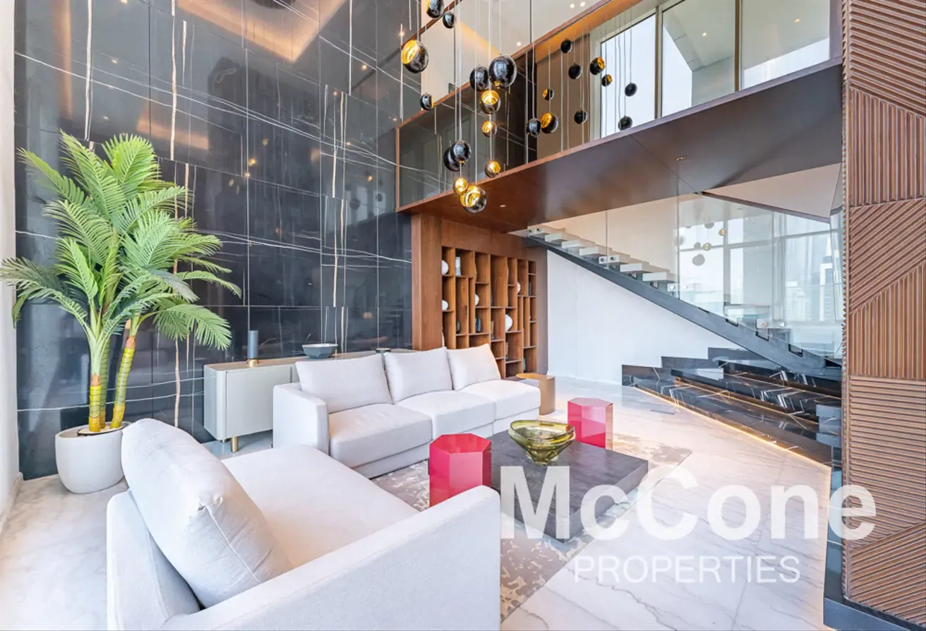 Luxury Penthouse | Burj View | Huge Layout