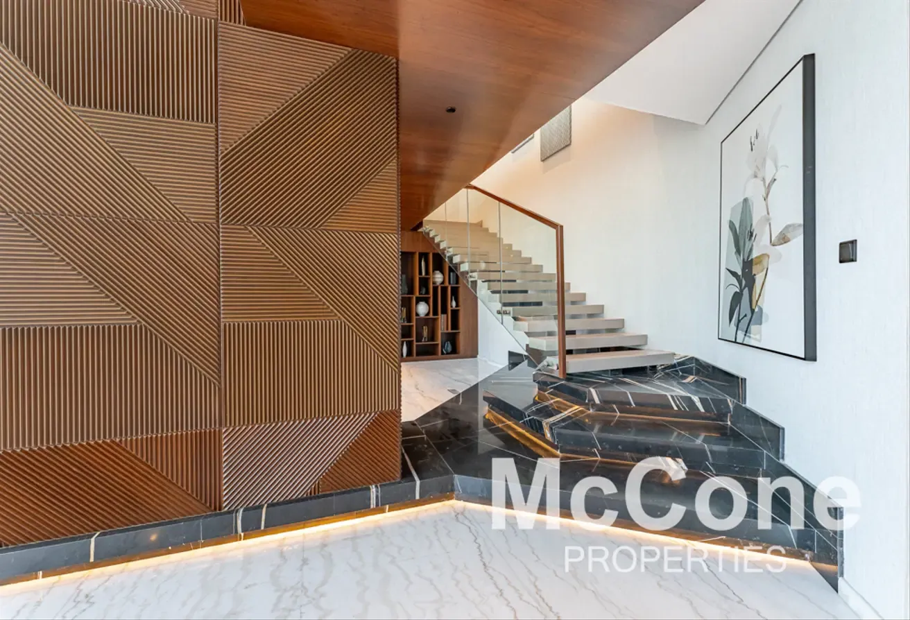 Luxury Penthouse | Burj View | Huge Layout