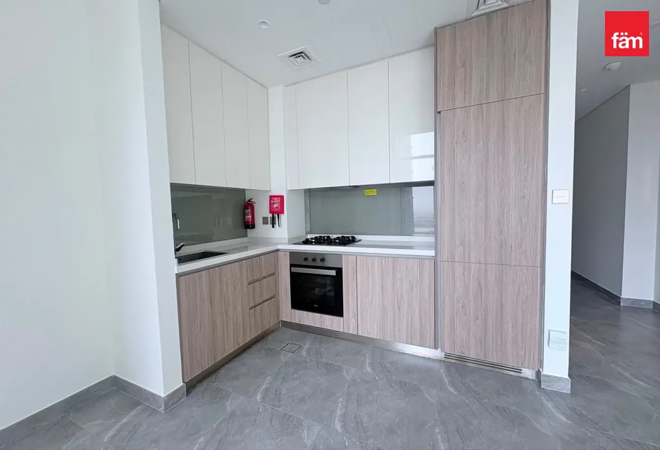 Brand New | Unfurnished | Canal View | Peninsula 2