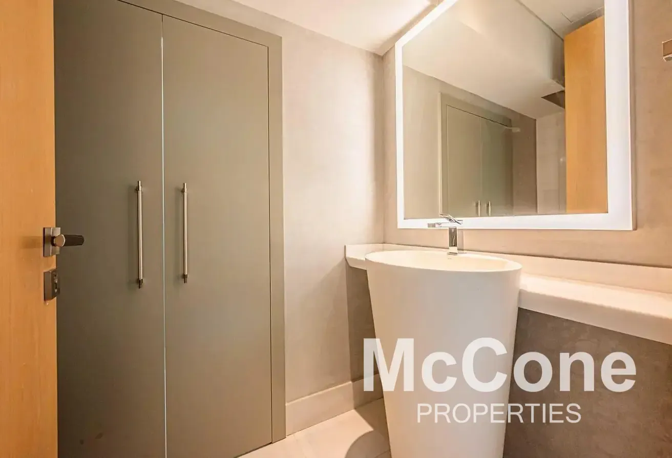 City View | Loft | Premium Amenities