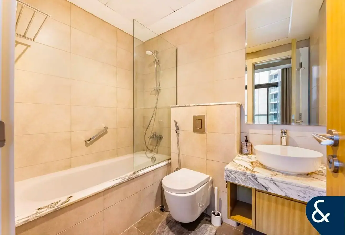 2 Bedrooms | Furnished Apartment | Upgraded