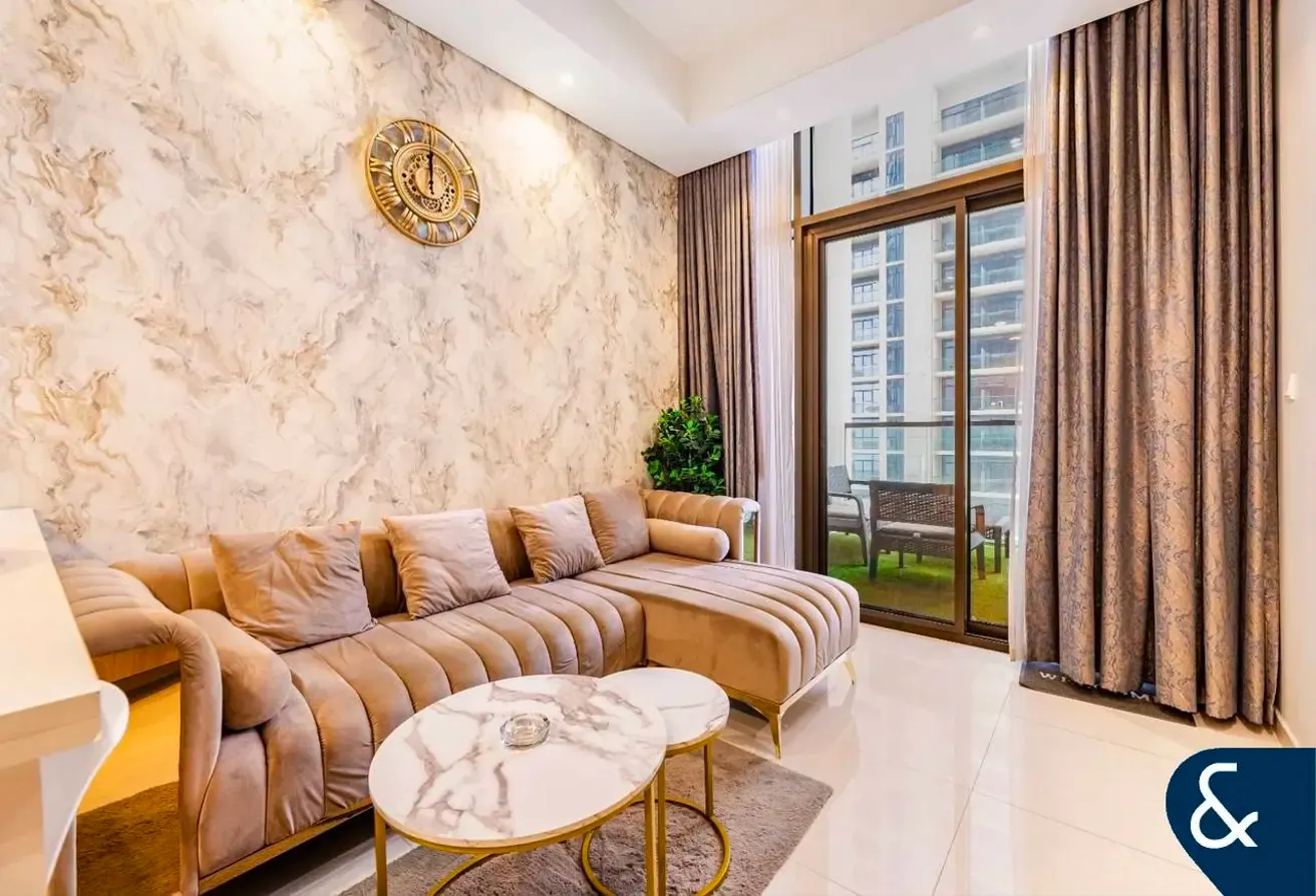 2 Bedrooms | Furnished Apartment | Upgraded