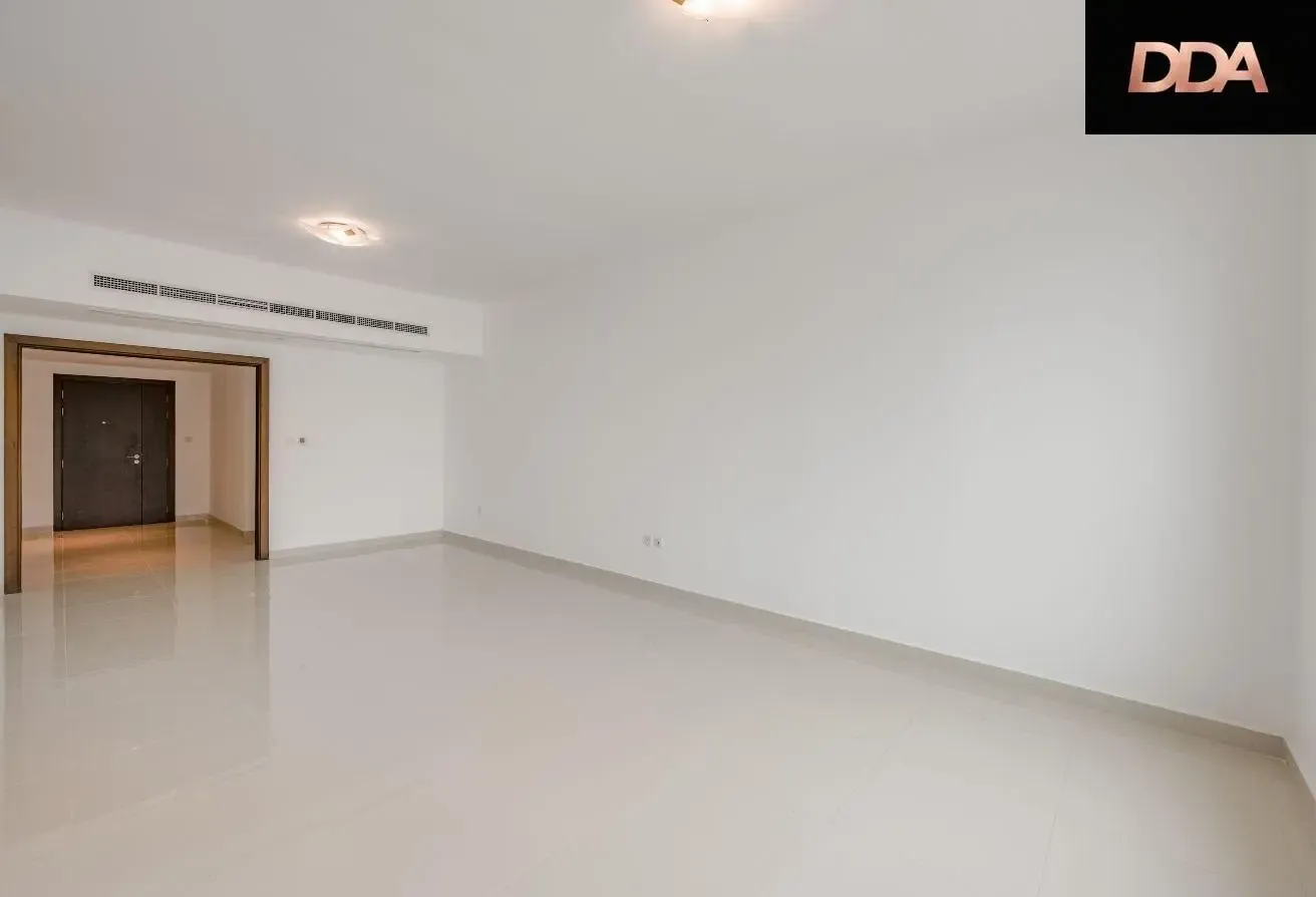 SPACIOUS 2BR | LARGE LAYOUT | BURJ KHALIFA VIEW