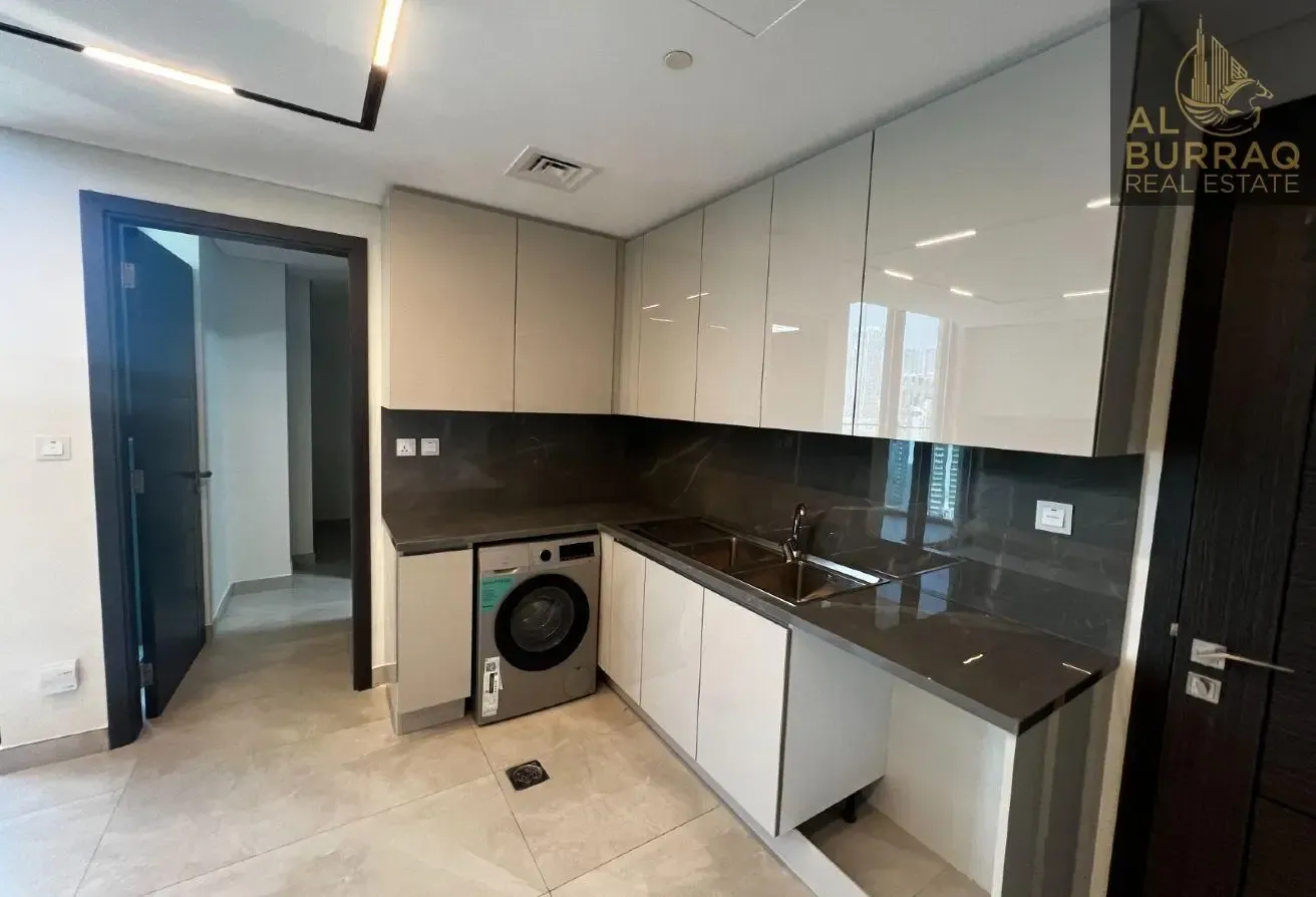 Fully Furnished | Spacious | Burj Khalifa View