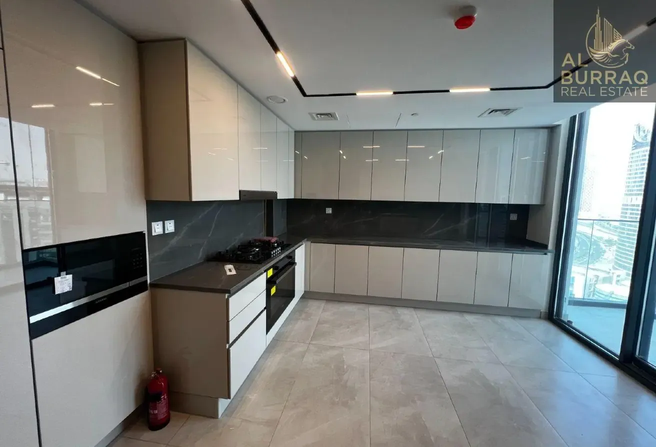 Fully Furnished | Spacious | Burj Khalifa View
