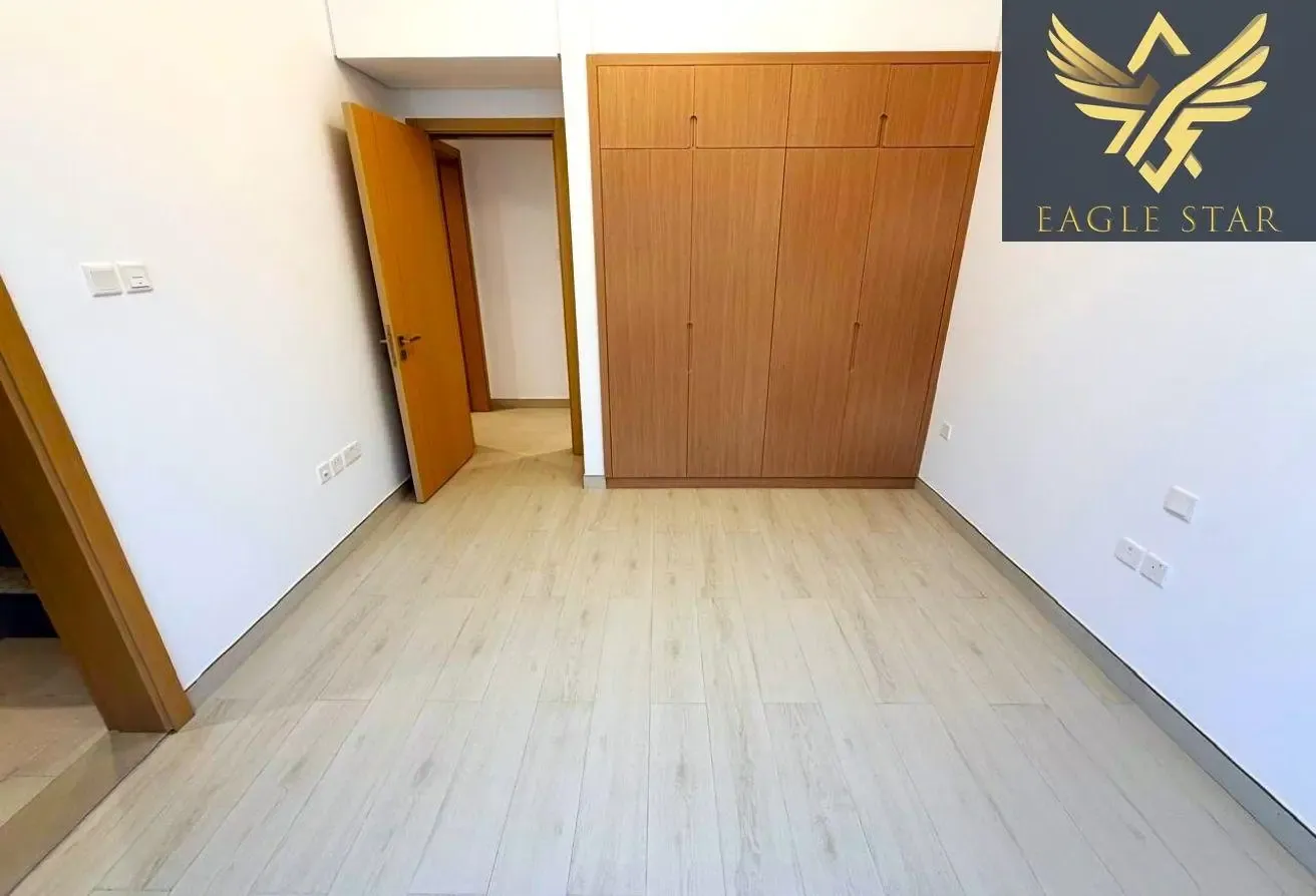 NEAR MILLINIUM PLAZA/ METRO SZR | BRIGHT 2 BR APRT