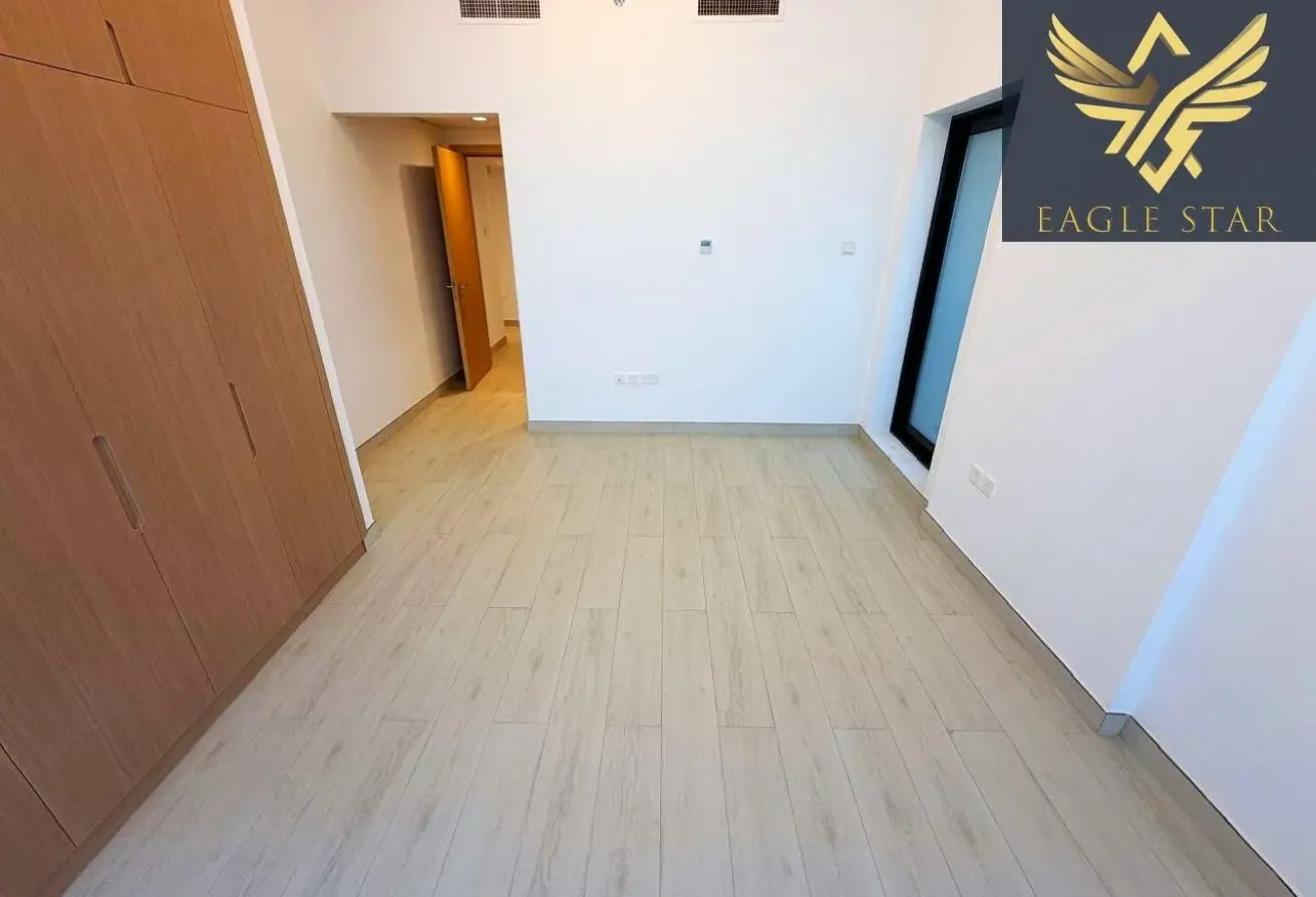 NEAR MILLINIUM PLAZA/ METRO SZR | BRIGHT 2 BR APRT