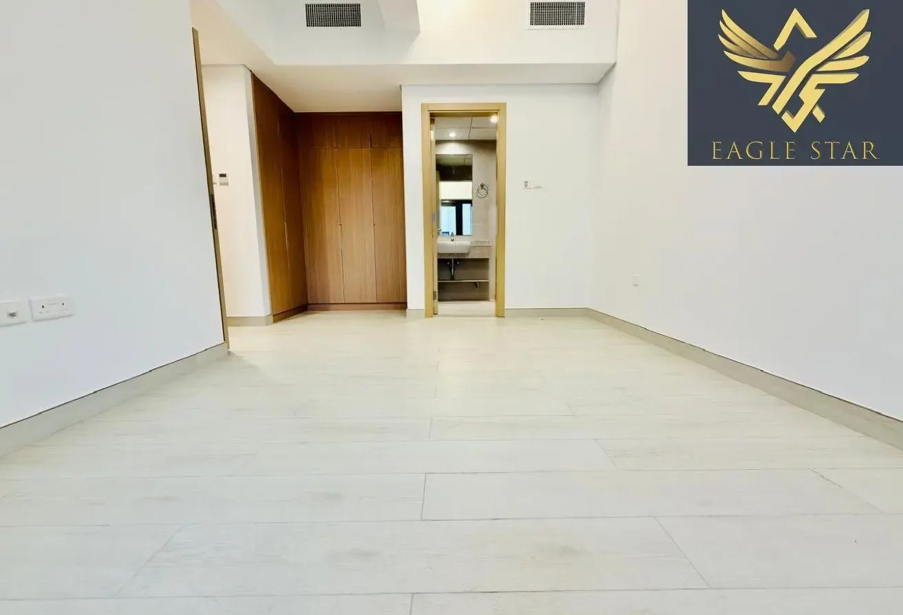 NEAR METRO| GYM POOL BALCONY MODERN 2 BR Apartment