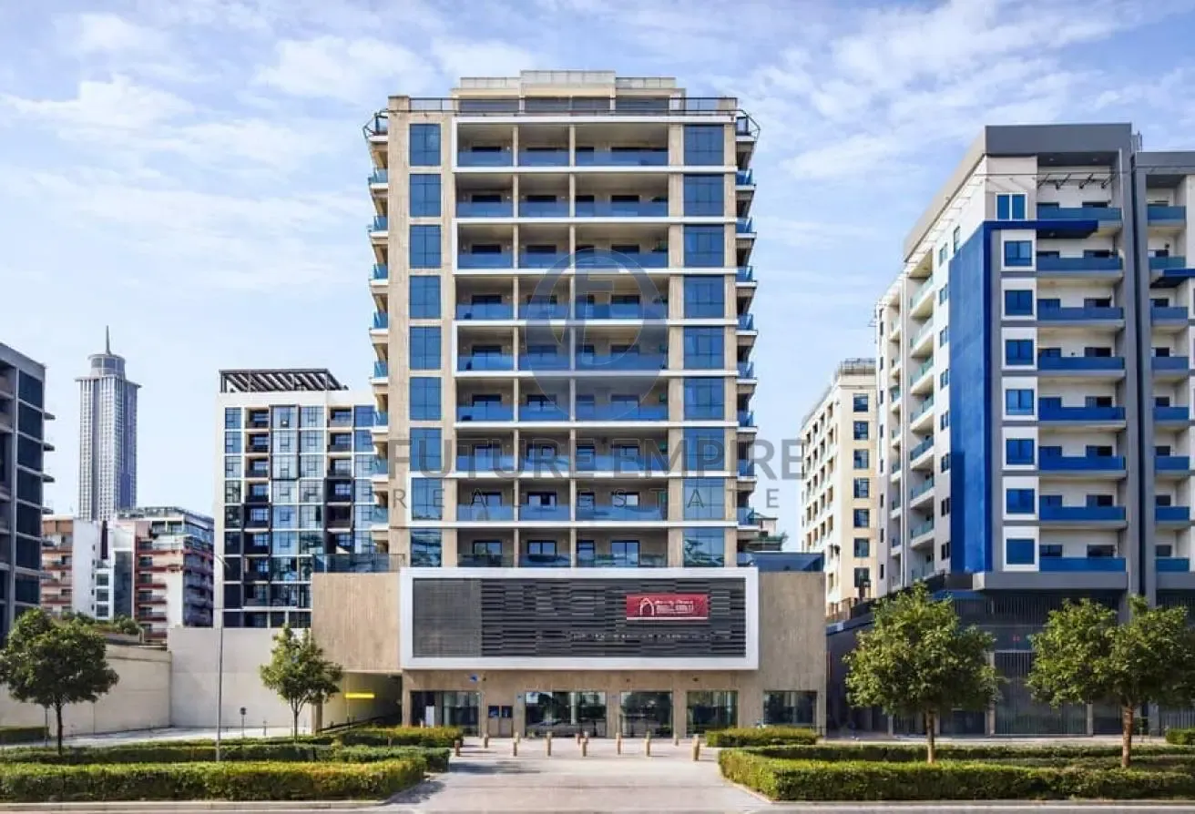 Spacious 2BHK | Close Kitchen | 1 Month Free