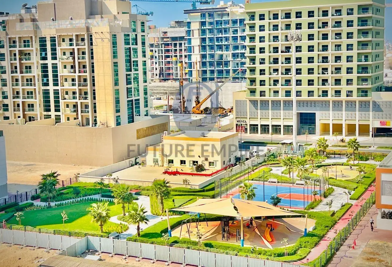 Spacious 2BHK | Close Kitchen | 1 Month Free