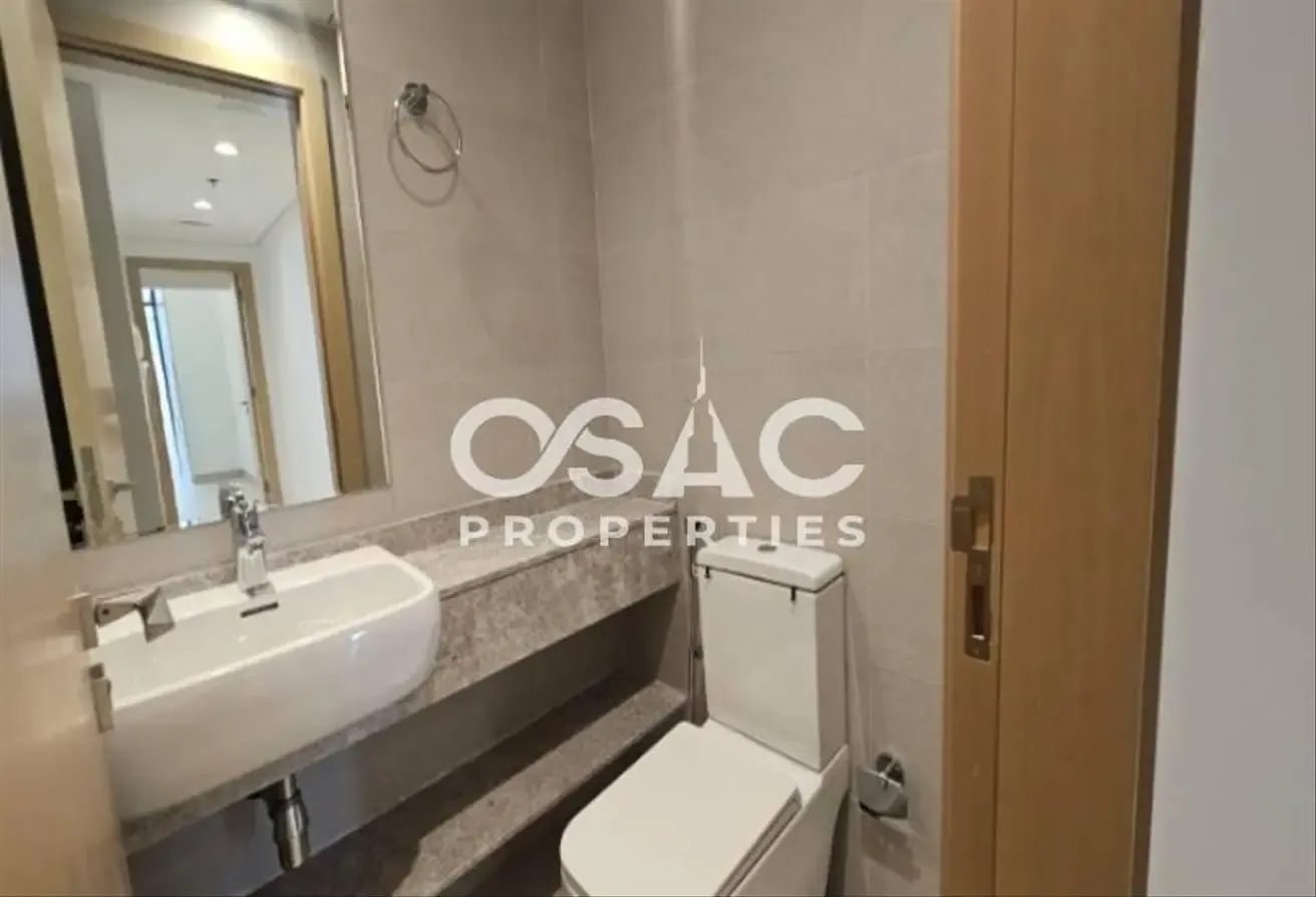 SPACIOUS 2BHK | CLOSE TO METRO | FAMILY BUILDING